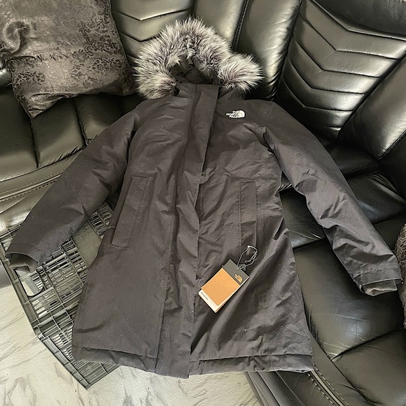The North Face Jackets & Coats Selling A North Face Winter Coat The
